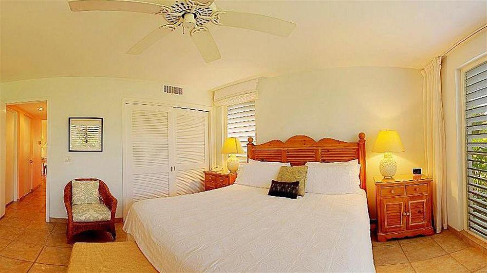 Ocean Club West Resort グレイス・ベイ エクステリア 写真