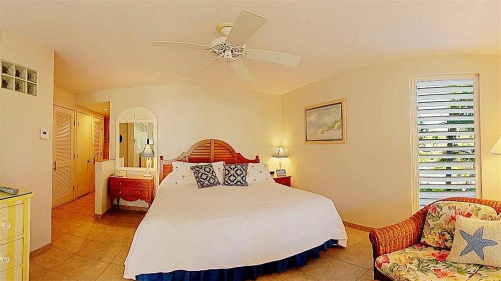 Ocean Club West Resort グレイス・ベイ エクステリア 写真