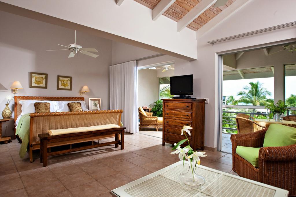 Ocean Club West Resort グレイス・ベイ 部屋 写真