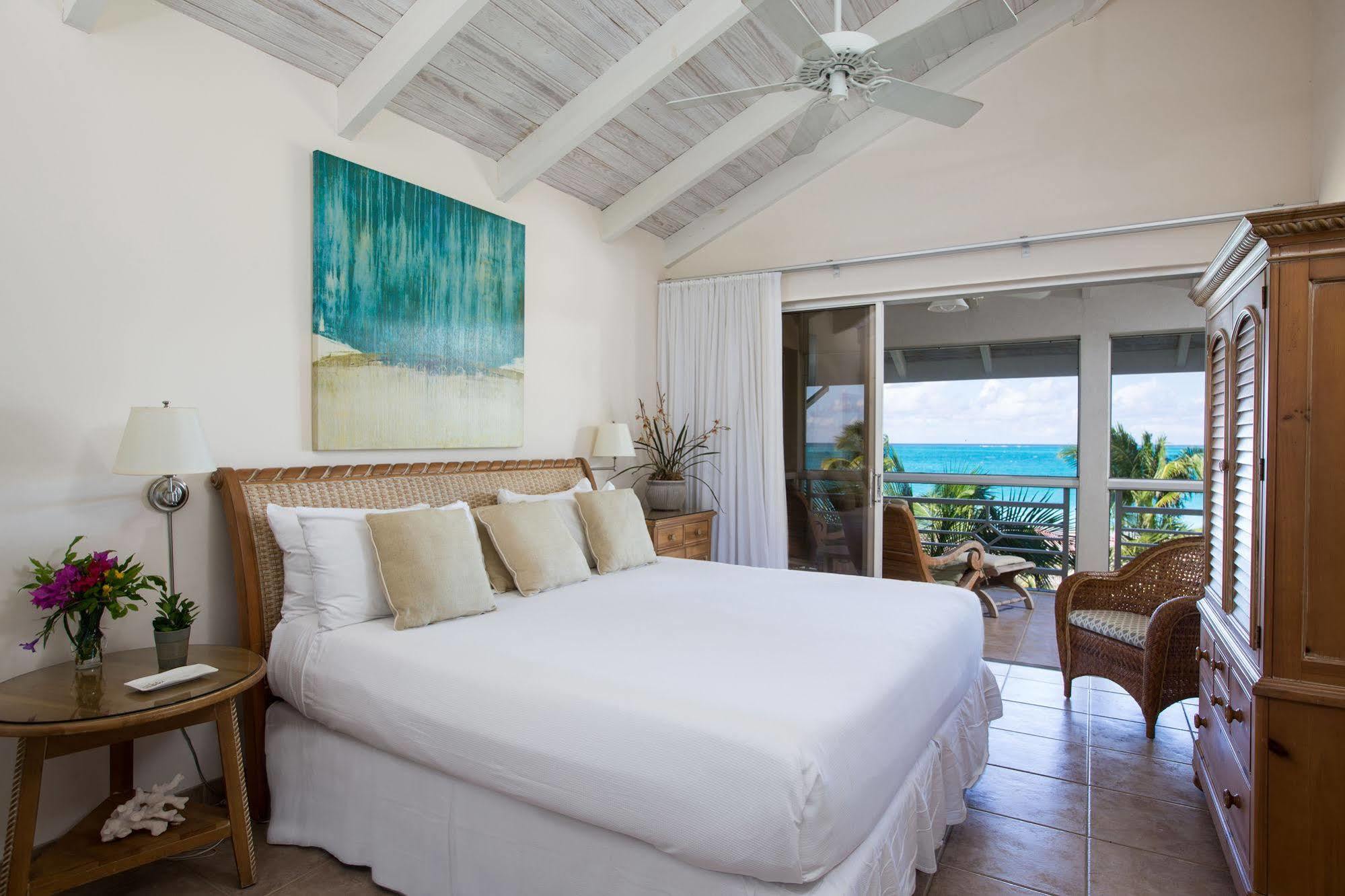 Ocean Club West Resort グレイス・ベイ エクステリア 写真
